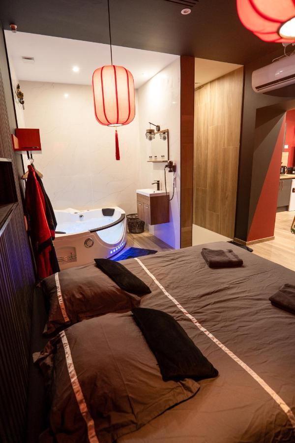 Trith-Saint-LegerCapsule Japon - Jacuzzi - Netflix & Ecran Cinema - Xboxアパートメント エクステリア 写真